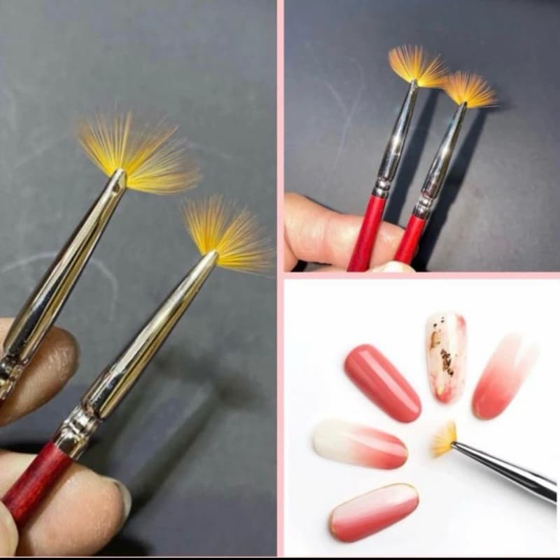 Cọ hình quạt – loang màu tự nhiên, phủ kim tuyến và quét bụi móng