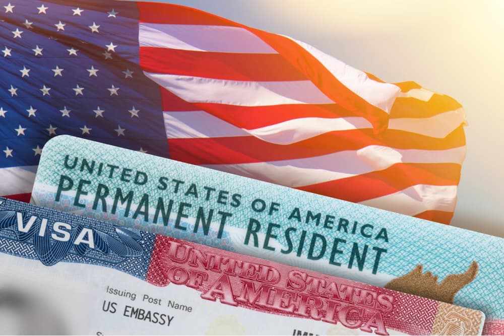 Thẻ xanh 2 năm (Conditional Green Card) – Điều kiện cư trú hợp pháp để học Nail tại Mỹ và thi bằng Nails tại các bang như Texas, California theo quy định của State Board