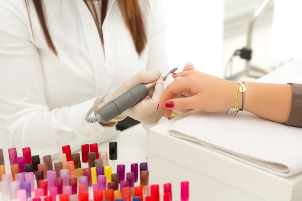 Điều kiện để lấy bằng nail tại Illinois