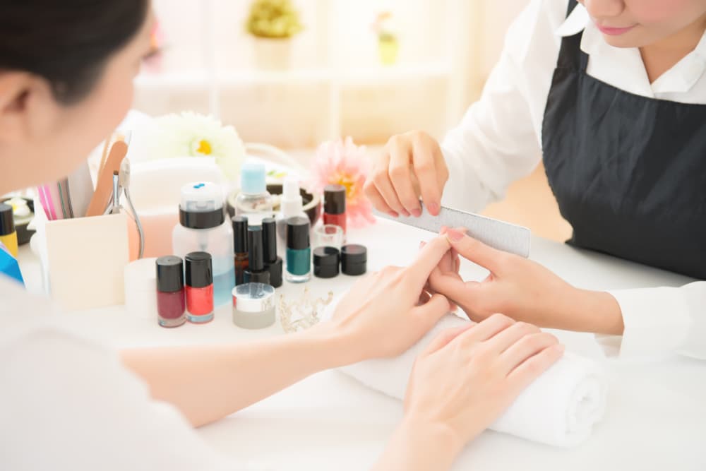 Điều kiện để thi lấy bằng nail tại Minnesota