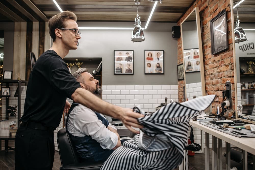 Điều kiện để lấy bằng tóc nam tại Ohio (Barber)