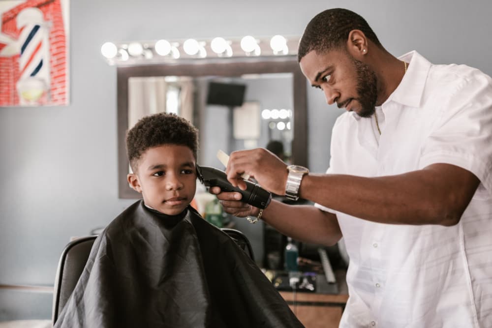 Điều kiện để lấy bằng tóc nam tại Maine (Barber)