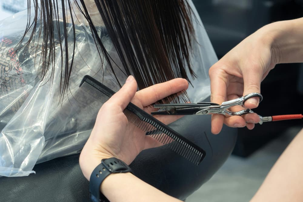 Điều kiện để lấy bằng tóc tại Hawaii (Cosmetology)