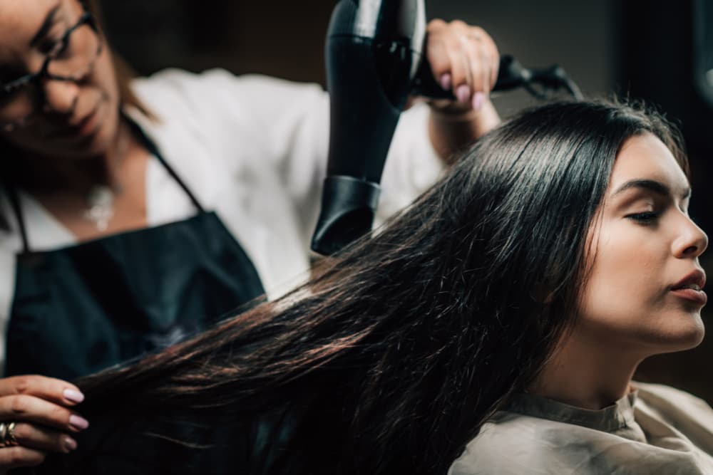 Điều kiện để lấy bằng tóc tại Iowa (Cosmetology)