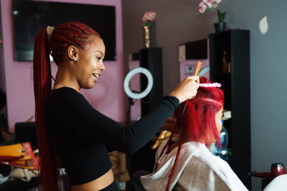 Điều kiện để lấy bằng tóc tại Nevada (Cosmetology)