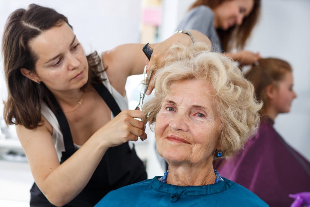 Điều kiện để lấy bằng tóc tại Oklahoma (Cosmetology)