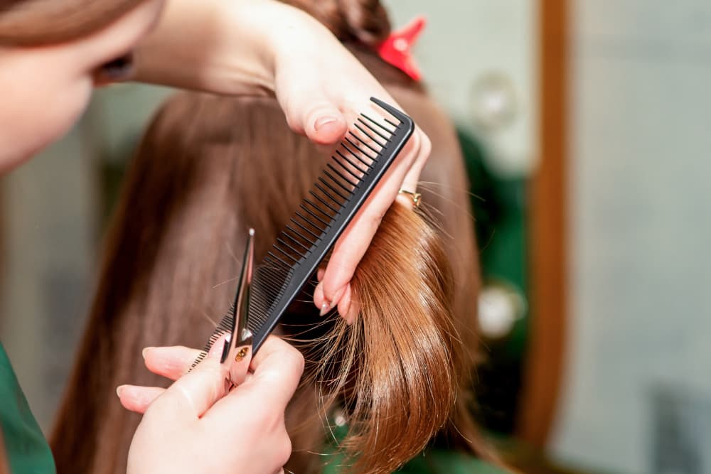 Điều kiện để lấy bằng tóc tại Virginia (Cosmetology)