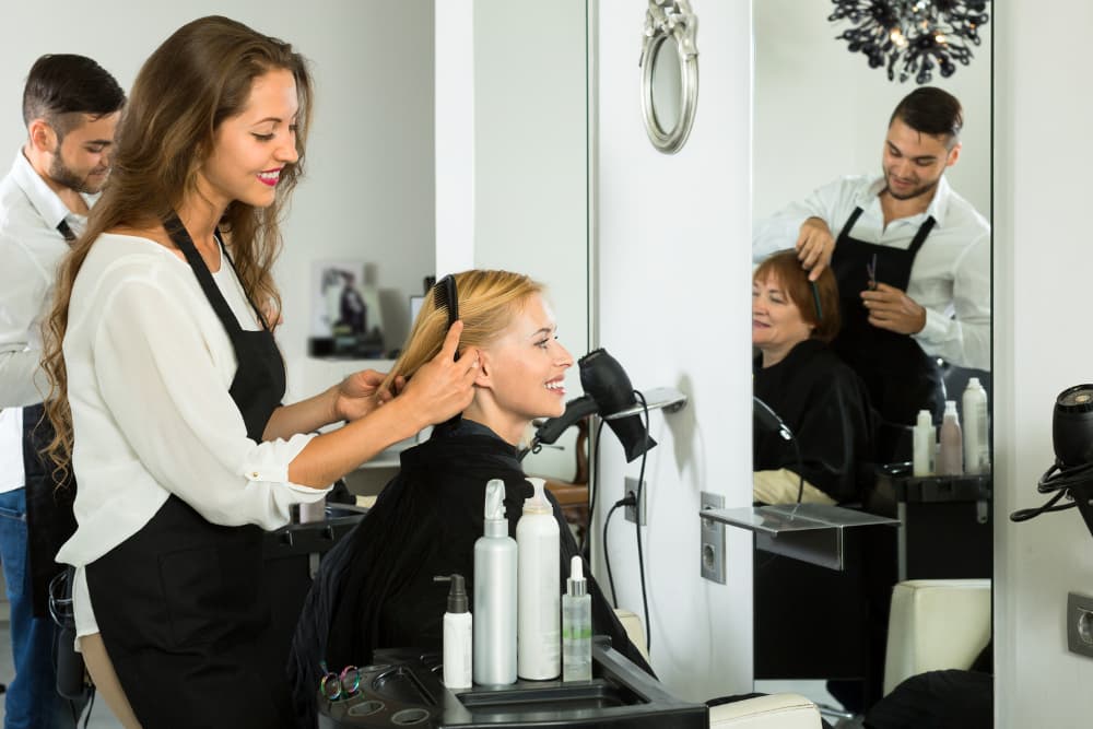 Điều kiện để lấy bằng tóc tại Michigan (Cosmetology)