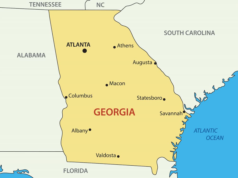 lay-bang-nail-toc-cham-soc-da-tai- Georgia