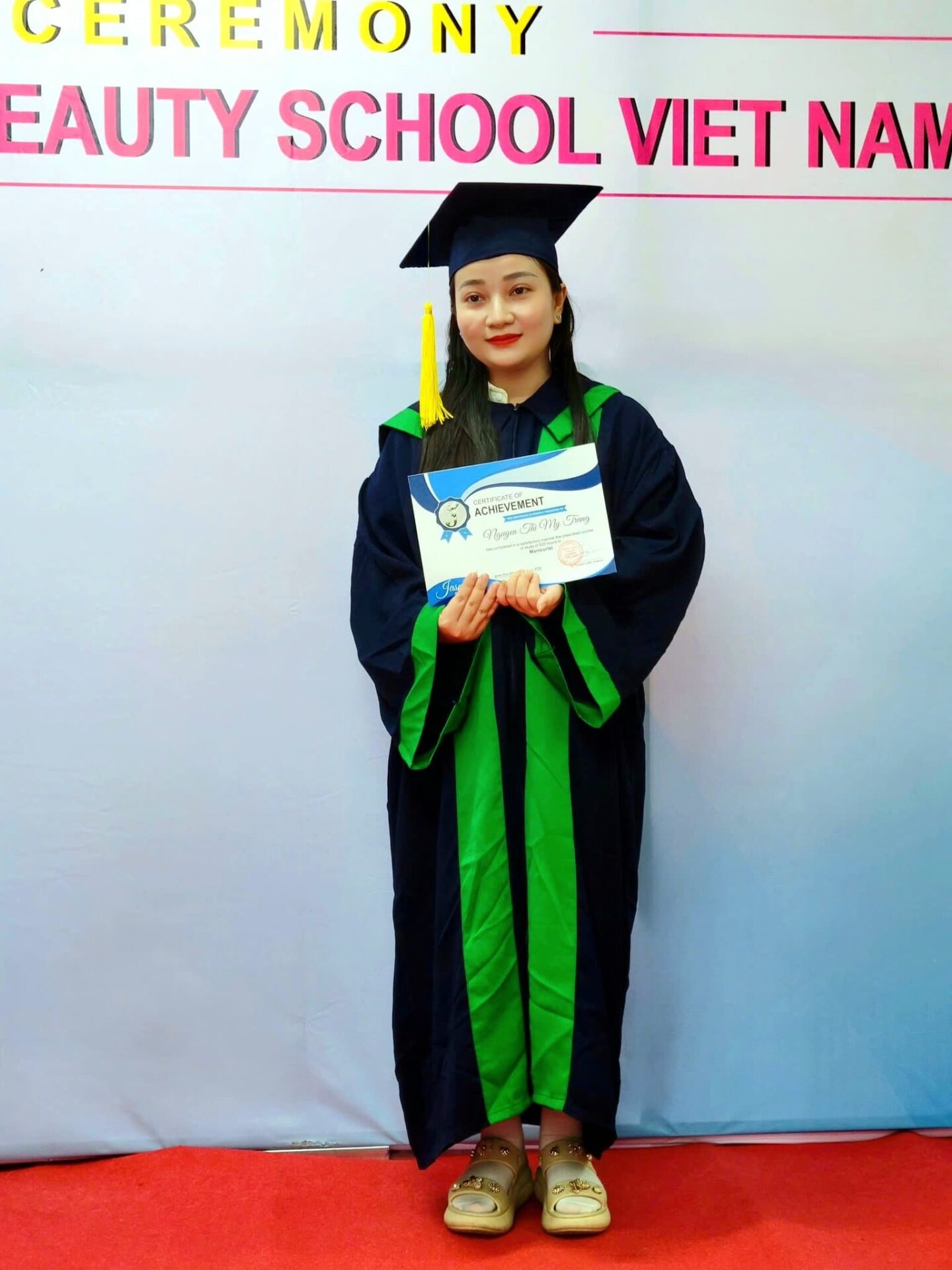 Hành Trình Từ Jasmine Việt Nam Đến Thành Công Tại Mỹ