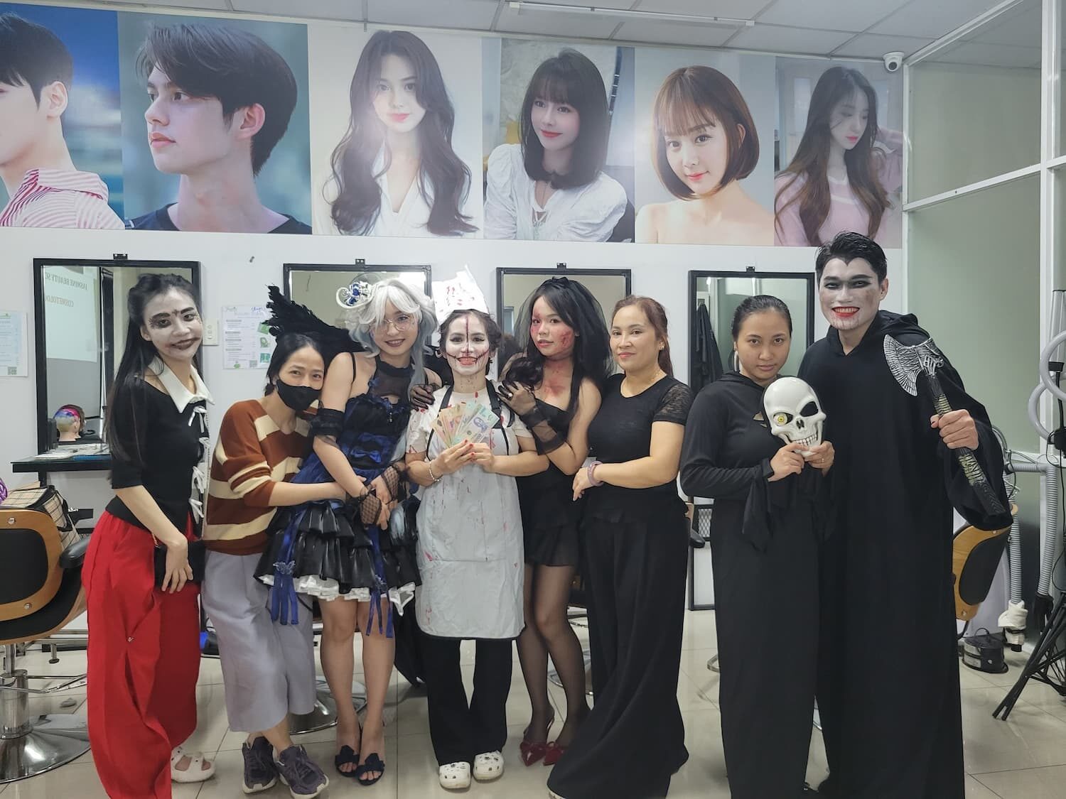 Kiểu tóc Halloween độc đáo – học viên Jasmine sáng tạo