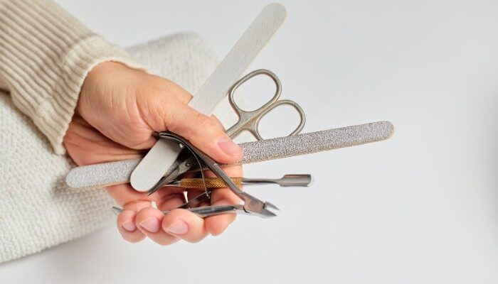 Sai lầm khi không vệ sinh dụng cụ làm nail đúng tiêu chuẩn